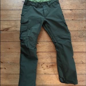 NWOT Burton Living Lining Snow pants
